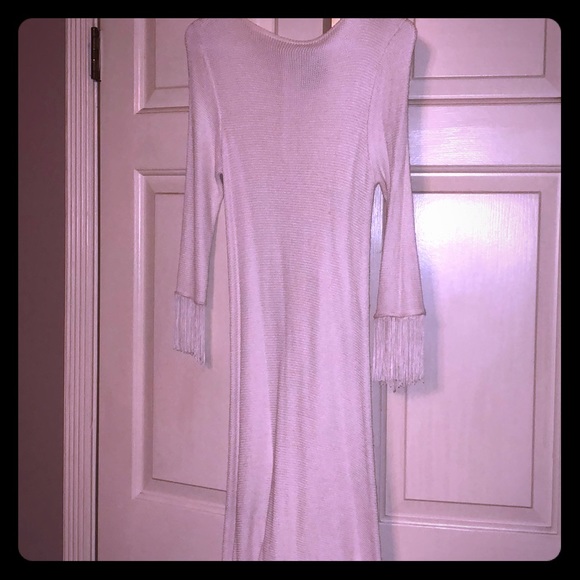 UNIF Dresses & Skirts - UNIF XS RARE white fringe dress